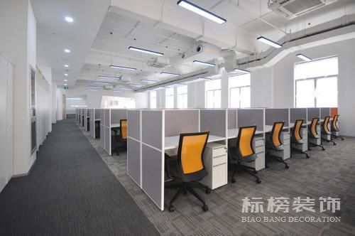 深圳办公室装修如何选择家具？